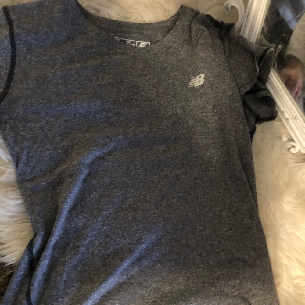 New balance workout top